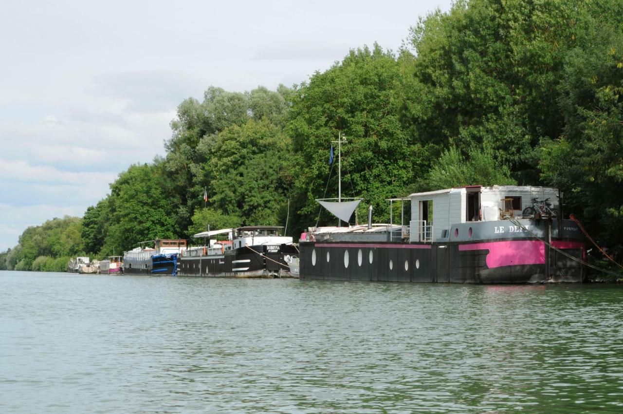 Peniche "Le Defi" Bed and Breakfast Marolles-sur-Seine Exteriör bild